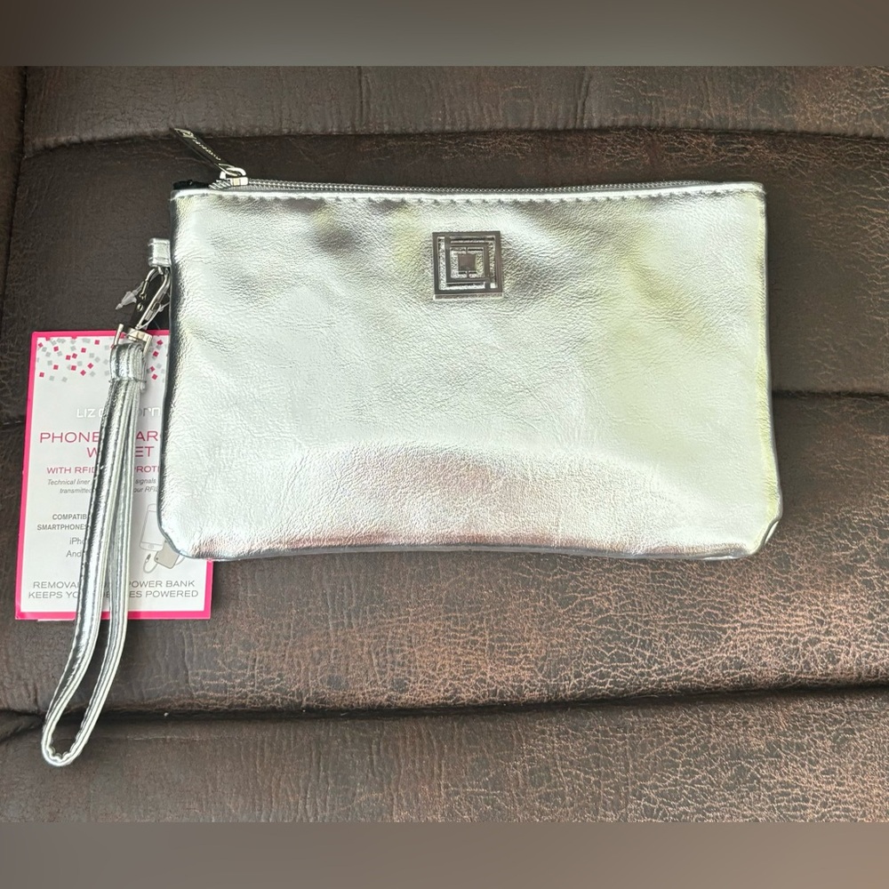 Liz Claiborne phone charging wallet